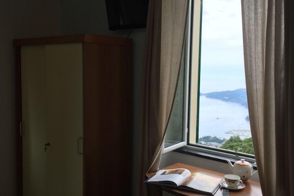 Hotel Ristorante Montallegro